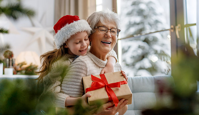 Bringing Holiday Joy to Seniors in Assisted Living